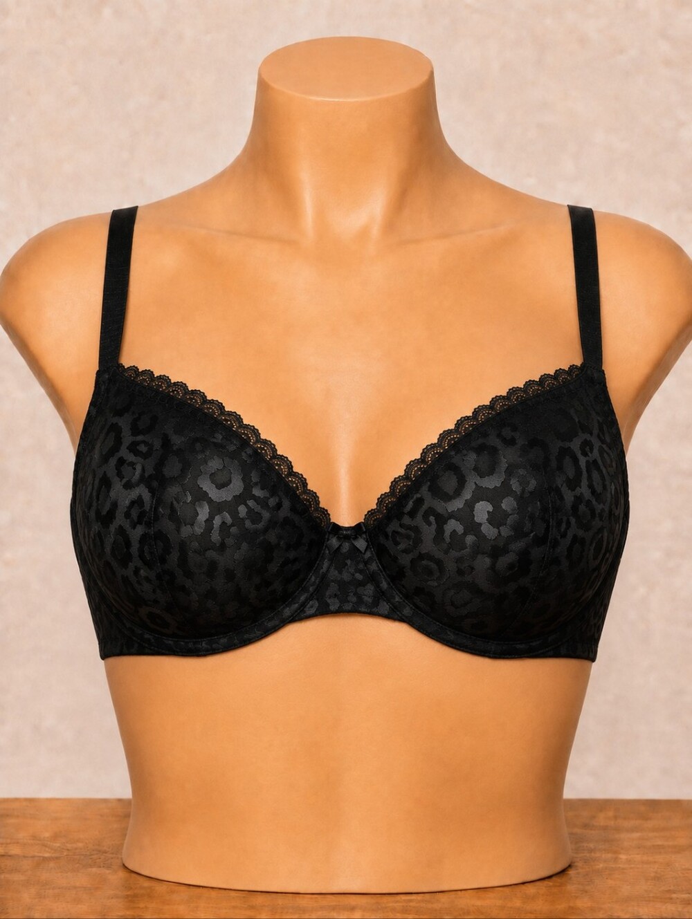 Cosa Bella Bra Underwire Size 30C